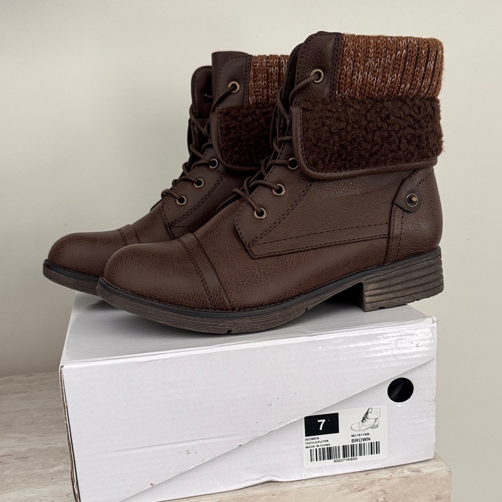 Cozy Brown Combat Boots with Knit Cuff